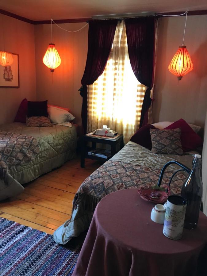 Bed and Breakfast Gite Au Toit Bleu Sainte-Famille Exterior foto